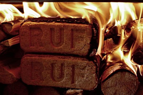 Træbriketter er et hurtigt og miljøvenligt produkt