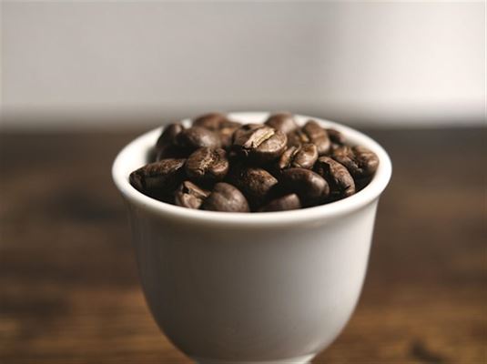 En verden af koffeinfri kaffe – en guide til at finde de bedste bønner